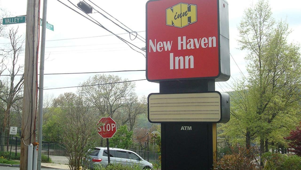New Haven Inn Bagian luar foto
